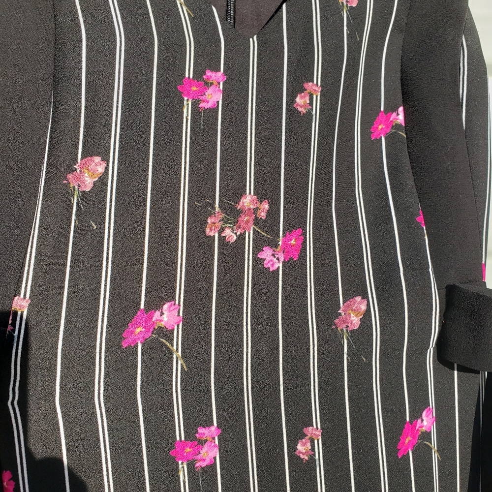 CeCe black pink floral confetti striped shift dres - Picture 7 of 8